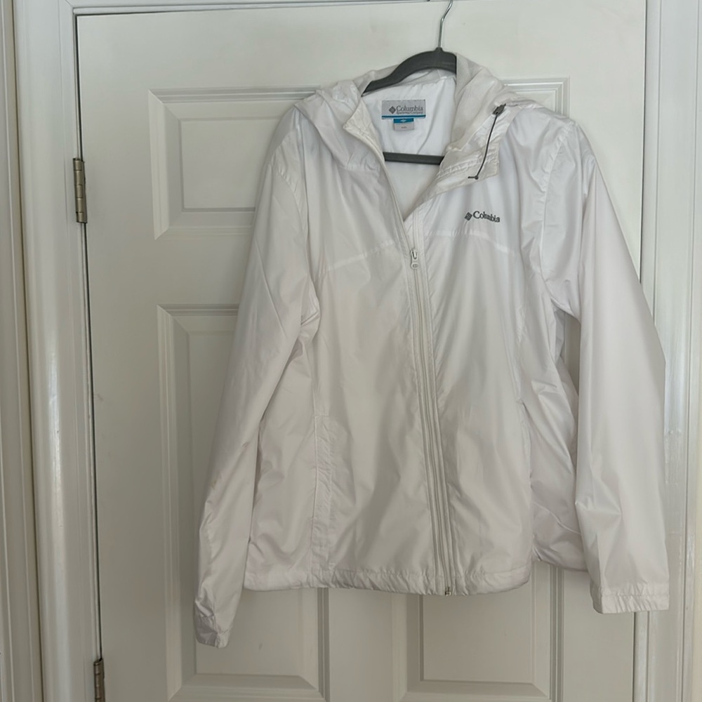 Columbia XXL women’s rain jacket with hood